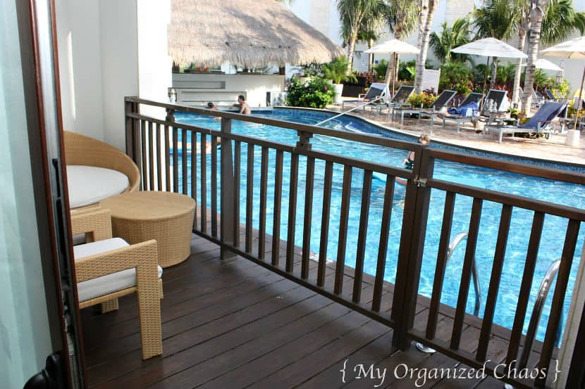Family Swim-Up Suites: Azul Beach Hotel by Karisma