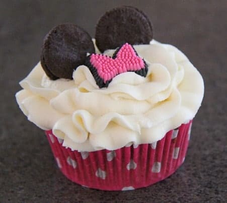 minnie mouse birthday cupcakes twin birthday