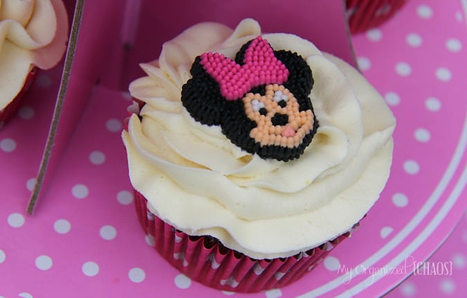 minnie mouse birthday cupcakes twins