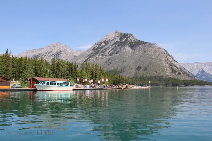 lake minnewanka boat tour