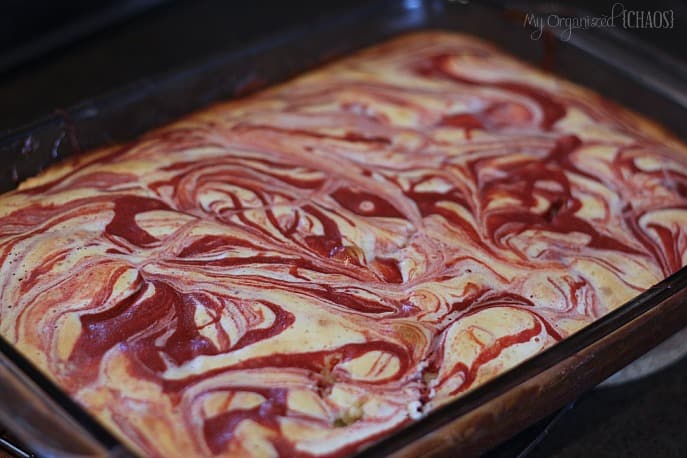 red-velvet-cheesecake-swirl-brownies-recipe