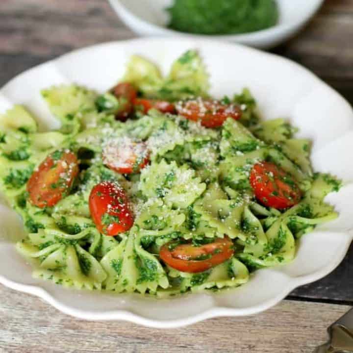 Healthy Kale Pesto Pasta