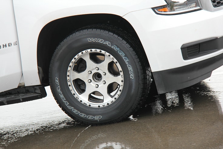 Cooper Tires Discoverer SRX comparison test drive wet pad