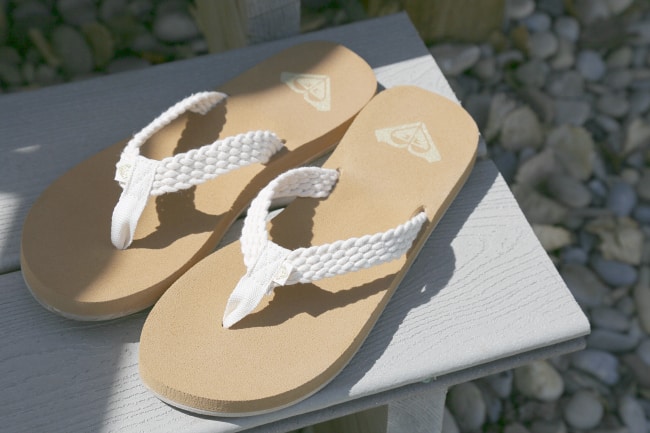 the shoe company mother daughter sandals roxy