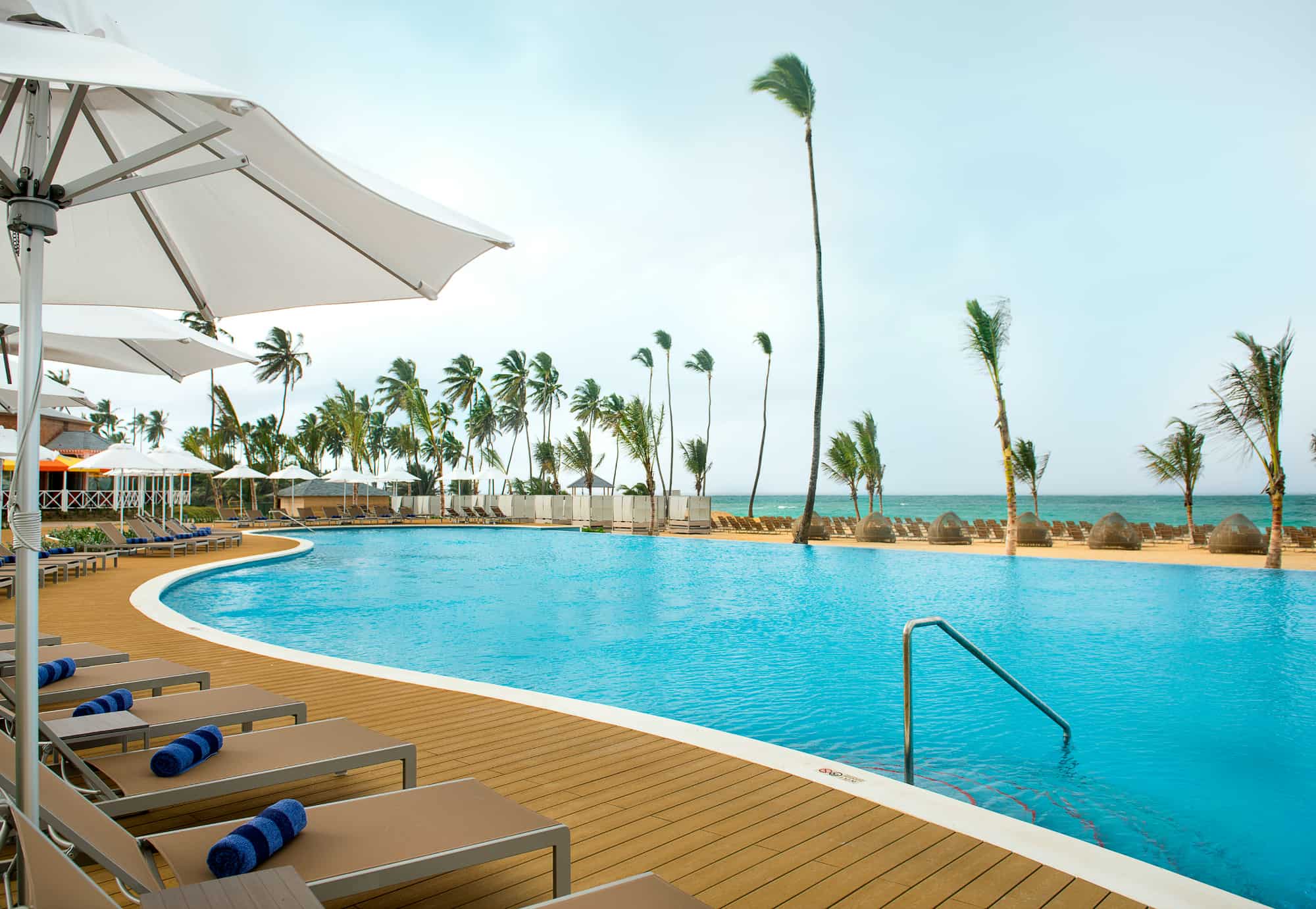 Nickelodeon Hotels & Resorts Punta Cana pool