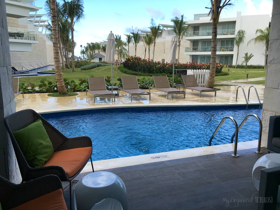Nickelodeon Hotels & Resorts Punta Cana swim up suite family travel