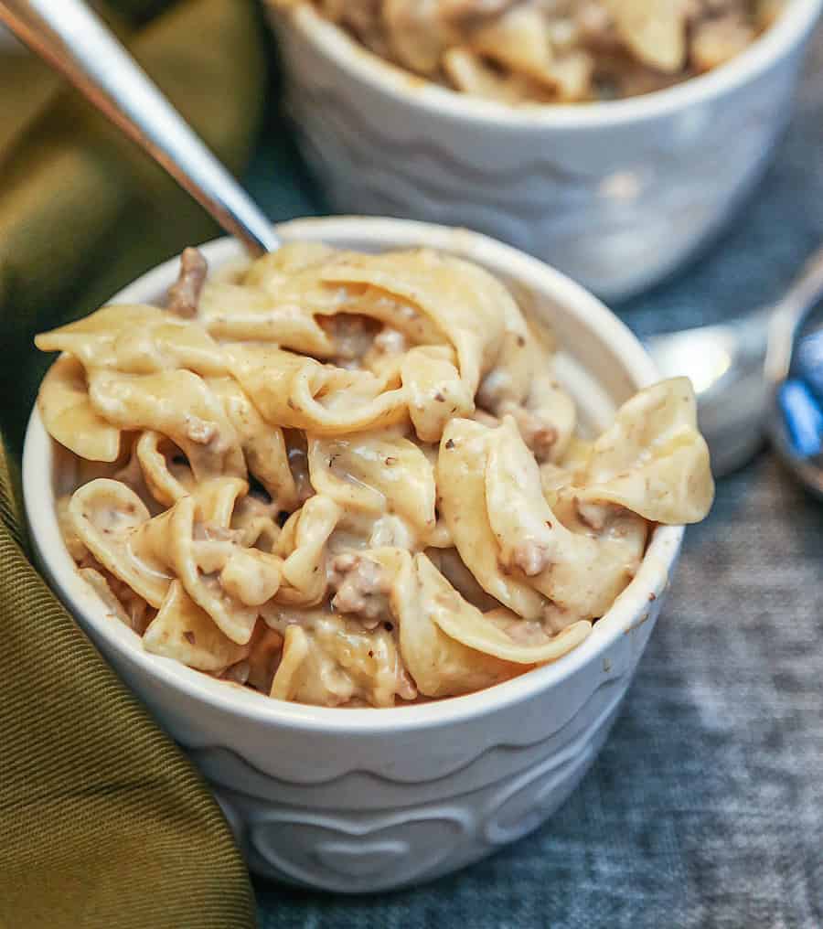 This simple and easy delicious Beef Stroganoff recipe is one of our family favourite ground beef recipe, and is a great under 30 minute meal.