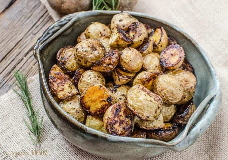 Crispy Oven Rosemary Balsamic Potatoes - slightly sweet from the caramelization on the bottoms with a savoury taste from the spices