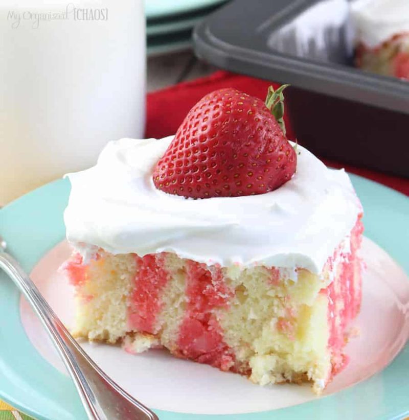 strawberry poke cake dessert e1568824966895