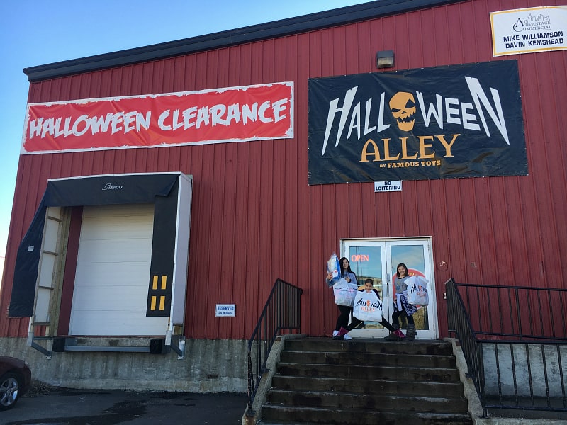 Save Money by Shopping at Halloween Alley
