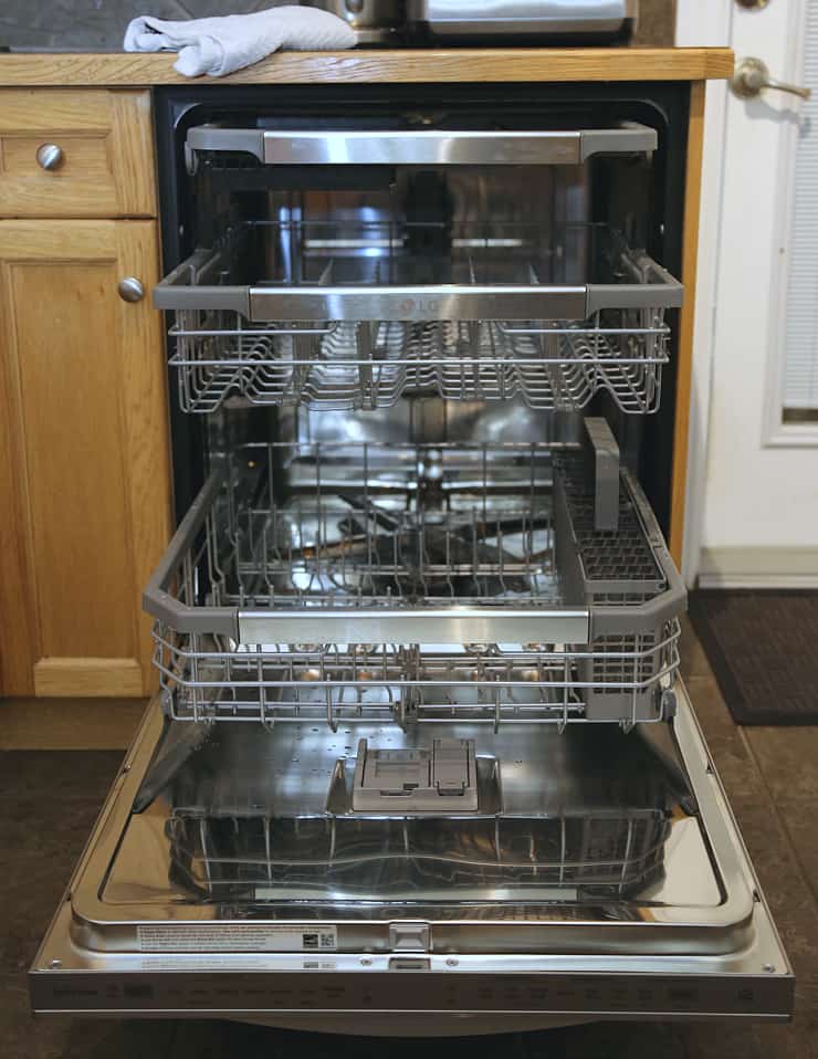 LG QuadWash TrueSteam Dishwasher