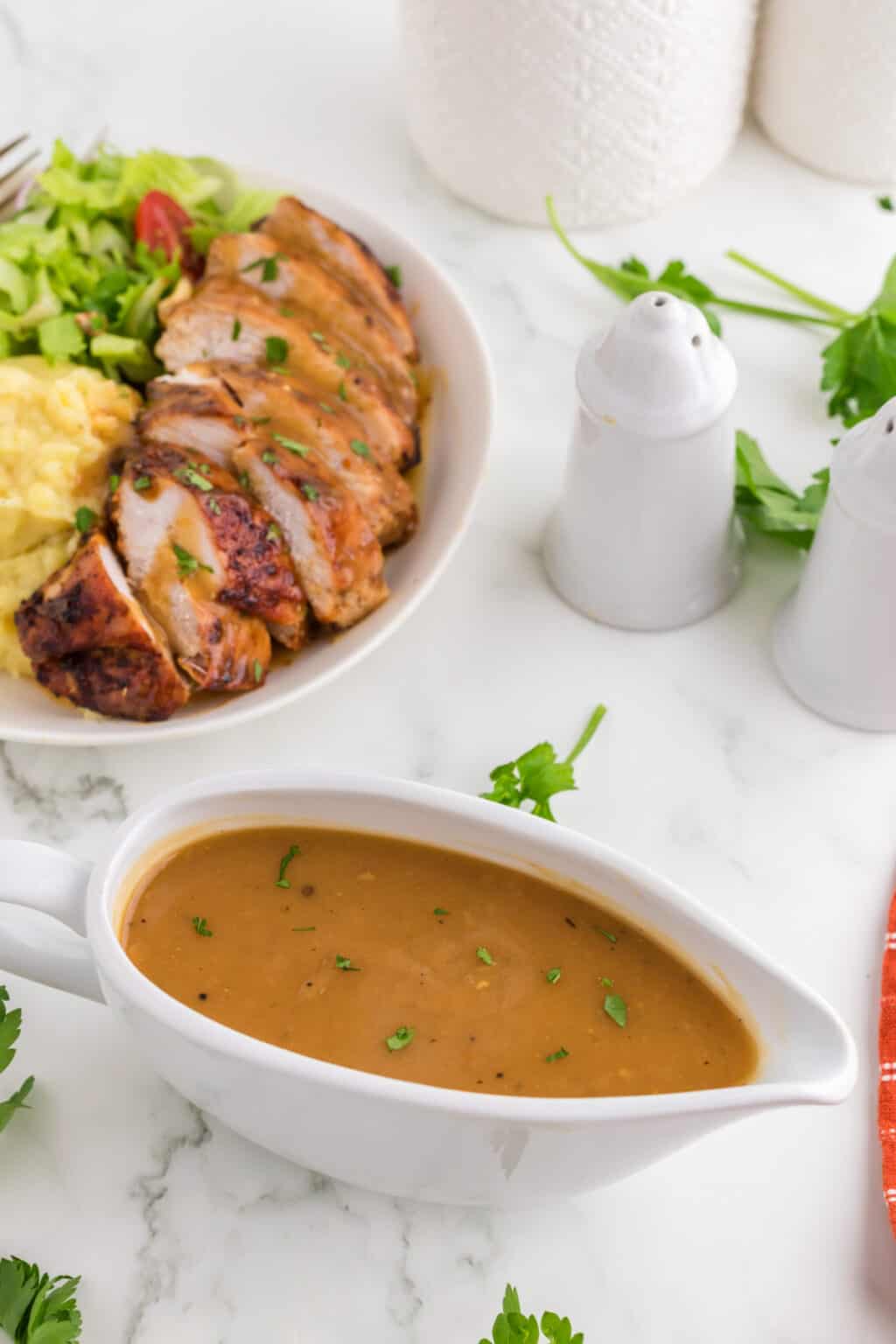 Easy Homemade Turkey Gravy Recipe